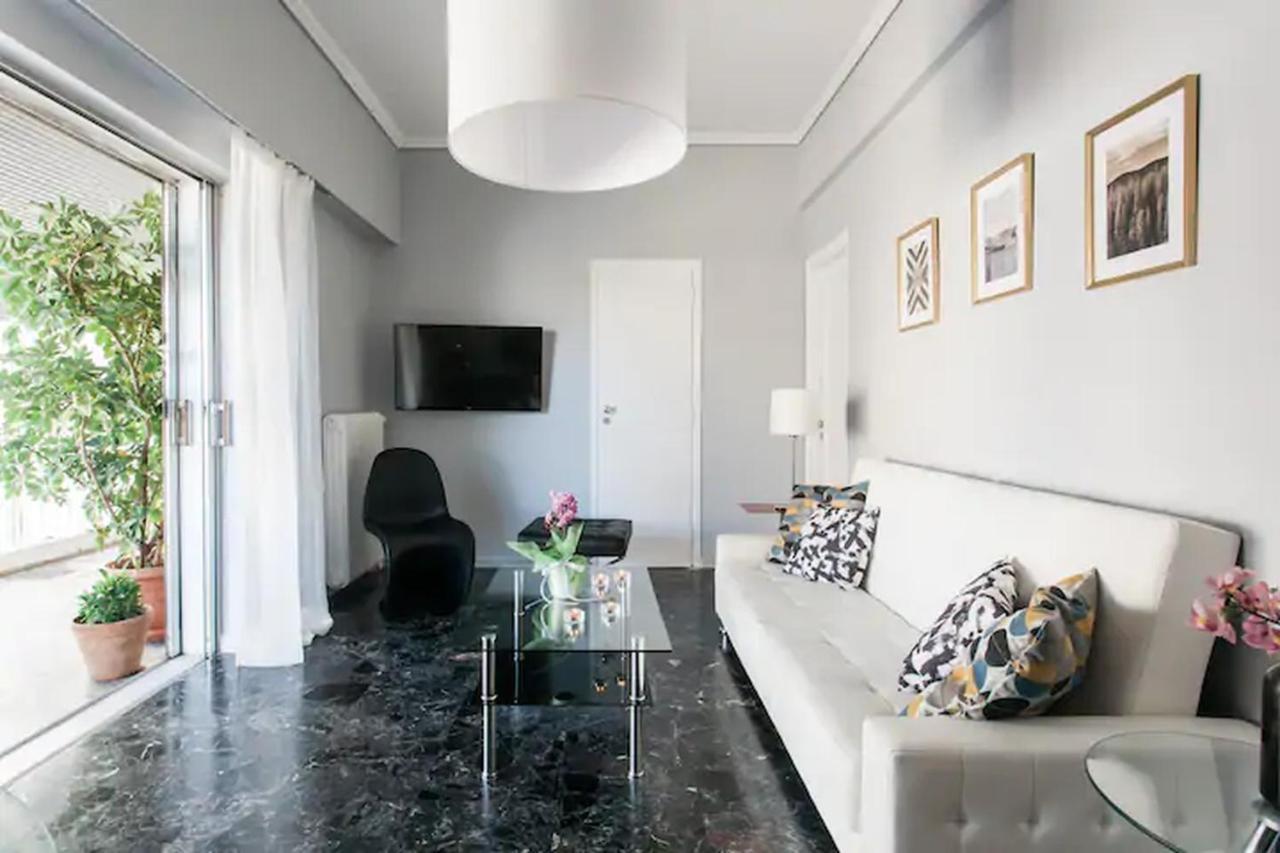 A Masterpiece In Plaka With Big Balcony And Acropolis View Lejlighed Athen Eksteriør billede
