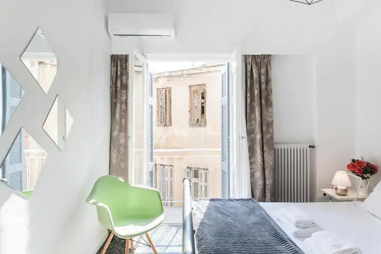 A Masterpiece In Plaka With Big Balcony And Acropolis View Lejlighed Athen Eksteriør billede